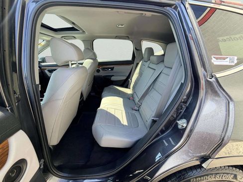 Used 2019 Honda CR-V Touring image 22