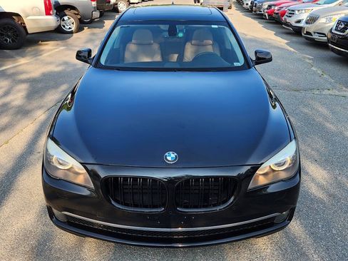 Used 2011 BMW 750Li xDrive AWD/4WD image 5