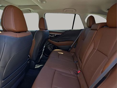 Used 2025 Subaru Outback Touring XT image 10