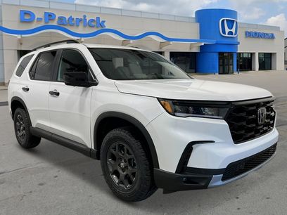 New 2025 Honda Pilot TrailSport