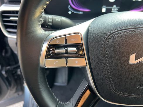 Used 2024 Kia Telluride S w/ S Sunroof Package image 13