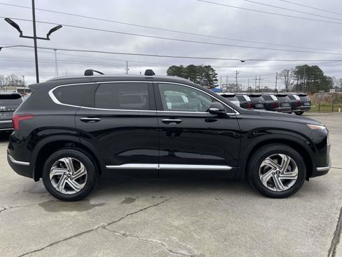 Used 2021 Hyundai Santa Fe SEL w/ Convenience Package image 2