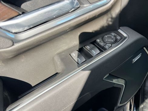 New 2026 GMC Sierra 2500 SLT w/ SLT Premium Package image 13