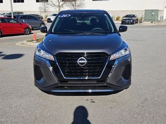 Used 2024 Nissan Kicks S video 2