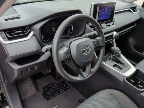 Used 2025 Toyota RAV4 LE FWD image 14