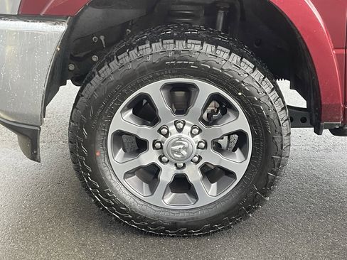 Used 2021 RAM 3500 Limited image 11