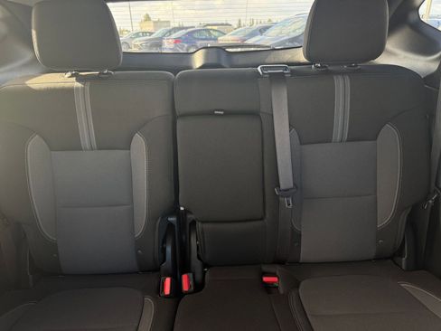 Used 2025 Chevrolet Blazer LT image 39