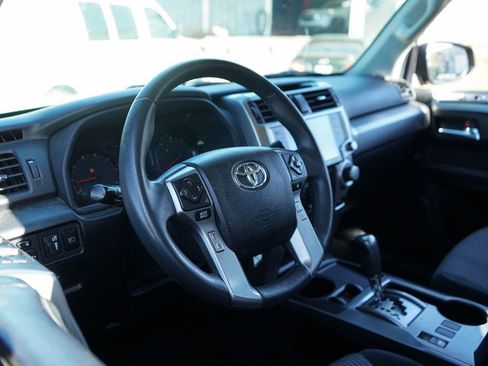 Used 2021 Toyota 4Runner SR5 image 6
