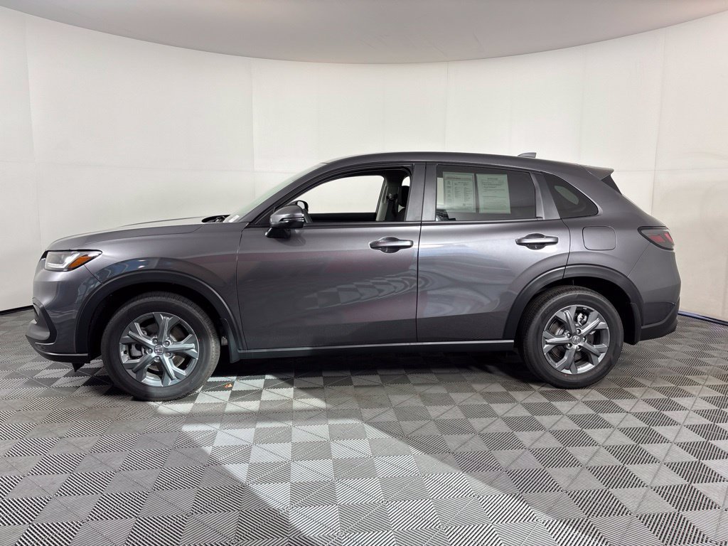Used 2027 Honda HR-V LX image 6