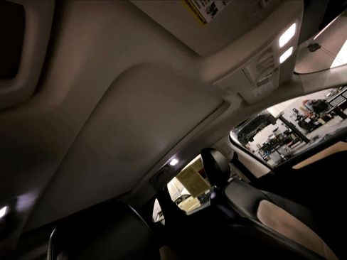 Used 2021 Ford Escape Titanium w/ Titanium Elite Package image 14