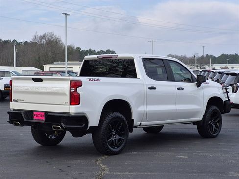 Used 2021 Chevrolet Silverado 1500 LT Trail Boss w/ Bed Protection Package image 6