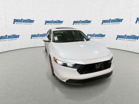 Used 2024 Honda Accord EX image 3