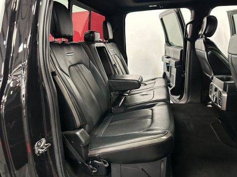 Used 2019 Ford F250 Platinum w/ FX4 Off-Road Package AWD/4WD image 10