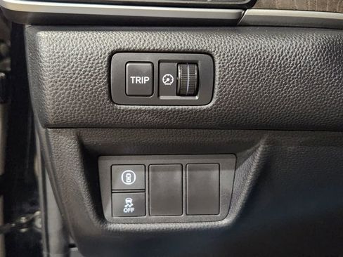 Used 2018 Honda Accord EX image 40