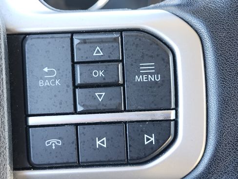 Used 2023 Ford Expedition Limited image 37