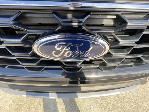 Used 2025 Ford Escape ST-Line FWD image 30
