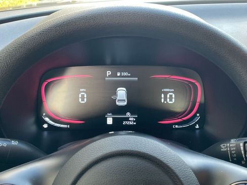 Used 2025 Kia Soul LX w/ LX Technology Package image 38