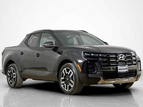 Used 2025 Hyundai Santa Cruz Limited AWD/4WD image 7