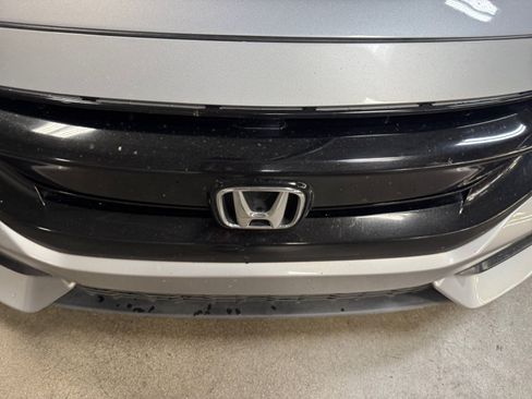 Used 2019 Honda Civic EX image 21