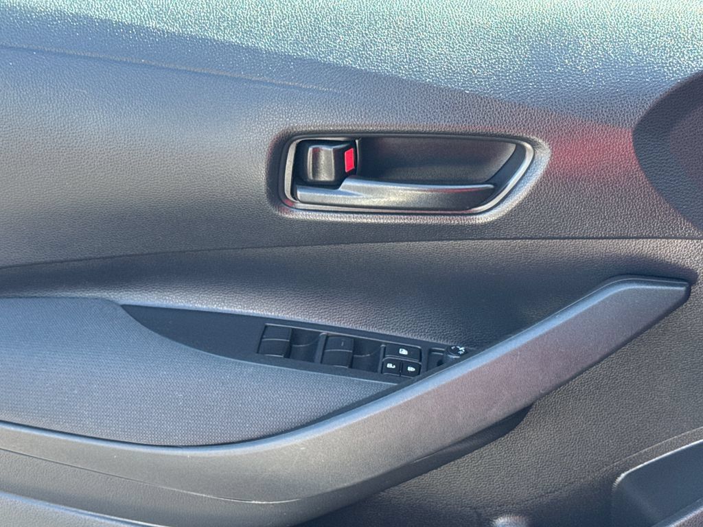 Used 2024 Toyota Corolla LE FWD image 35