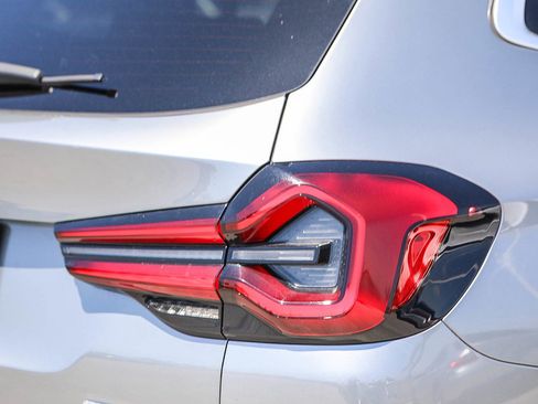 Used 2024 BMW X3 sDrive30i w/ Convenience Package image 9