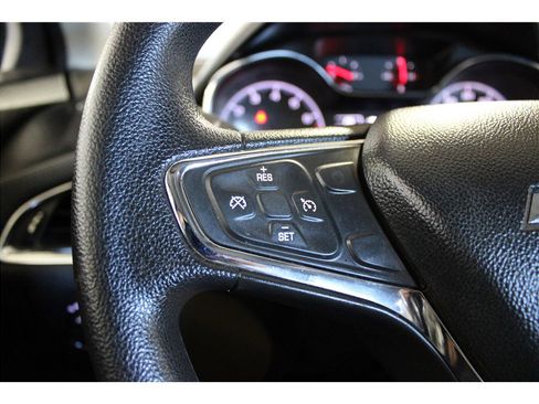 Used 2019 Chevrolet Cruze Sedan image 26