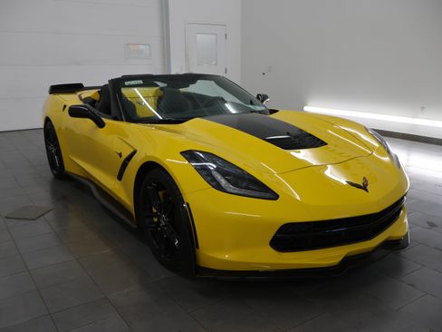 Used 2014 Chevrolet Corvette Stingray Convertible w/ 3LT Preferred Equipment Group RWD image 52