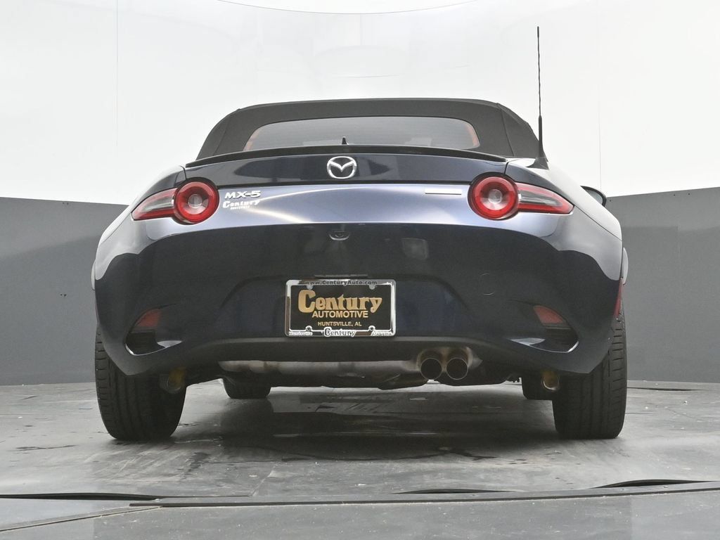 Used 2025 MAZDA MX-5 Miata Club RWD image 36