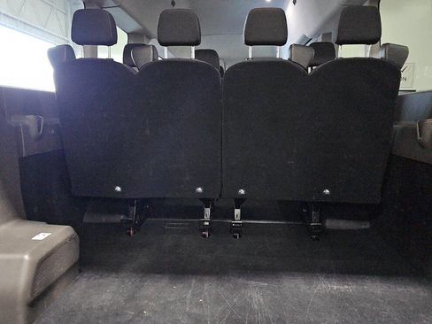 Used 2022 Ford Transit 350 XLT image 12