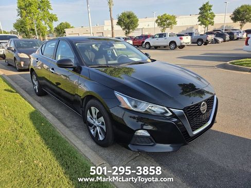 Used 2021 Nissan Altima 2.5 S FWD image 2