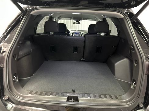 Used 2024 Chevrolet Equinox LT image 24