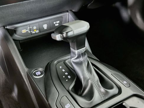 Used 2025 Kia K4 FWD image 24