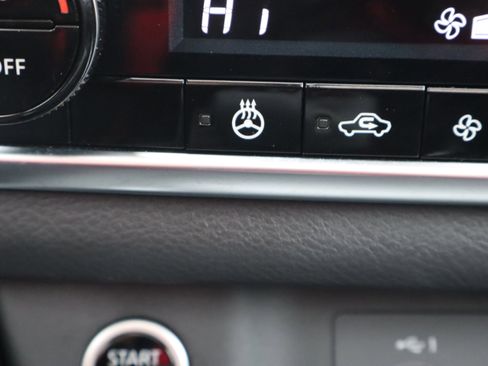 Used 2023 Nissan Rogue SL AWD/4WD image 26