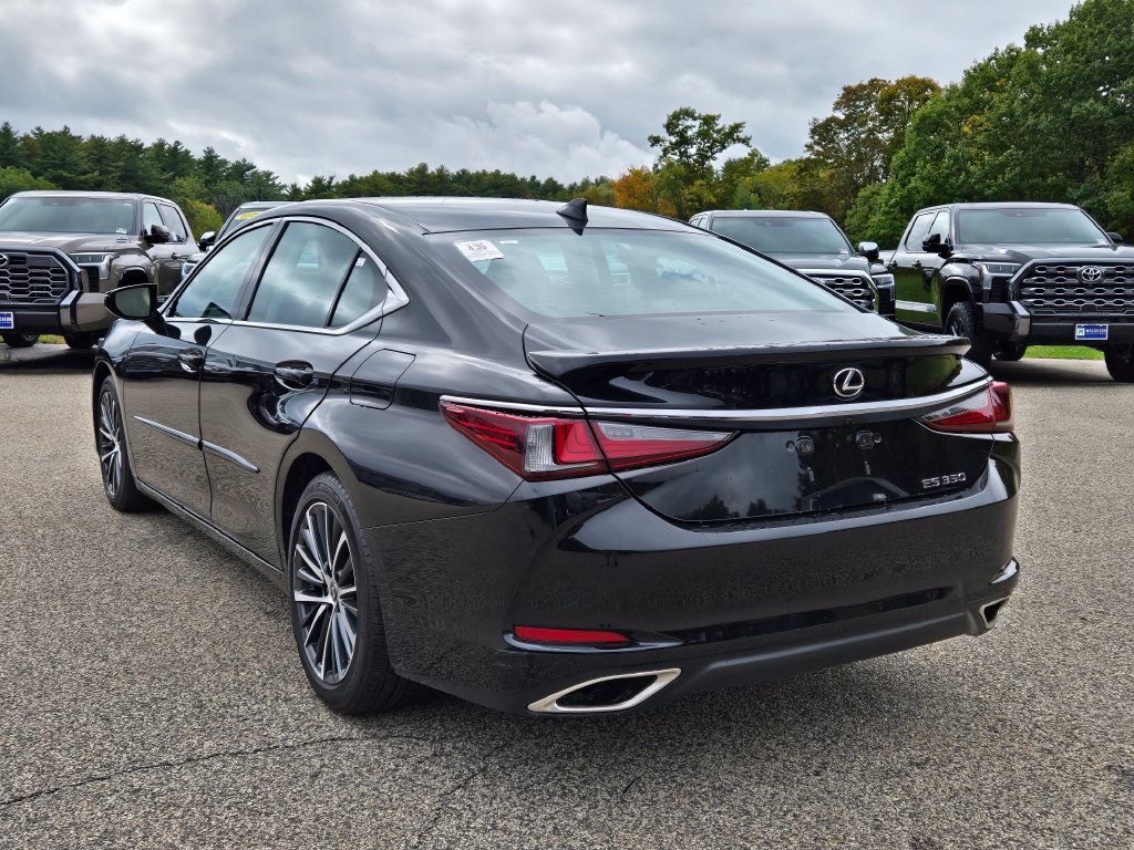 Used 2022 Lexus ES 350 w/ Premium Package FWD image 3