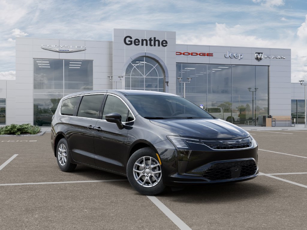 New 2027 Chrysler Pacifica Select FWD image 5