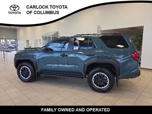 New 2026 Toyota 4Runner TRD Off-Road Premium AWD/4WD image 9