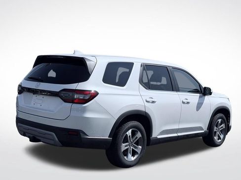 Used 2024 Honda Pilot EX-L image 5