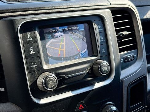 Used 2022 RAM 1500 Tradesman w/ Chrome Appearance Group image 15