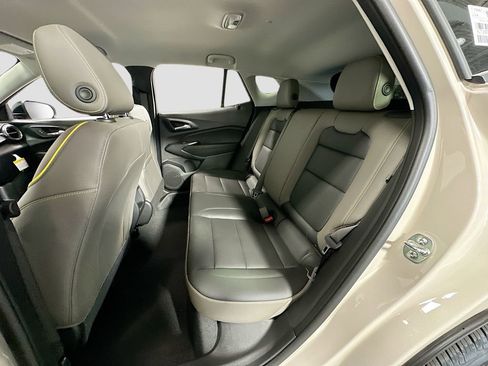 New 2026 Chevrolet Trax ACTIV image 25