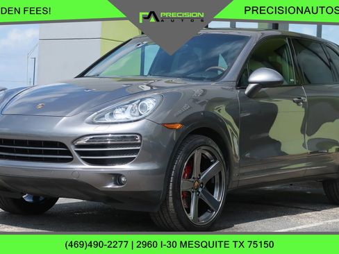 Used 2011 Porsche Cayenne S image 1