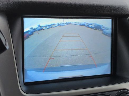 Used 2018 GMC Yukon SLT image 31