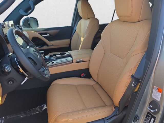 New 2026 Lexus LX 600 4WD w/ Luxury Package image 17