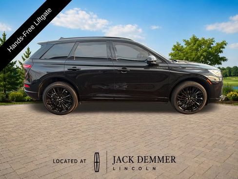 Used 2023 Lincoln Corsair Reserve w/ Equipment Group 201A AWD/4WD image 8
