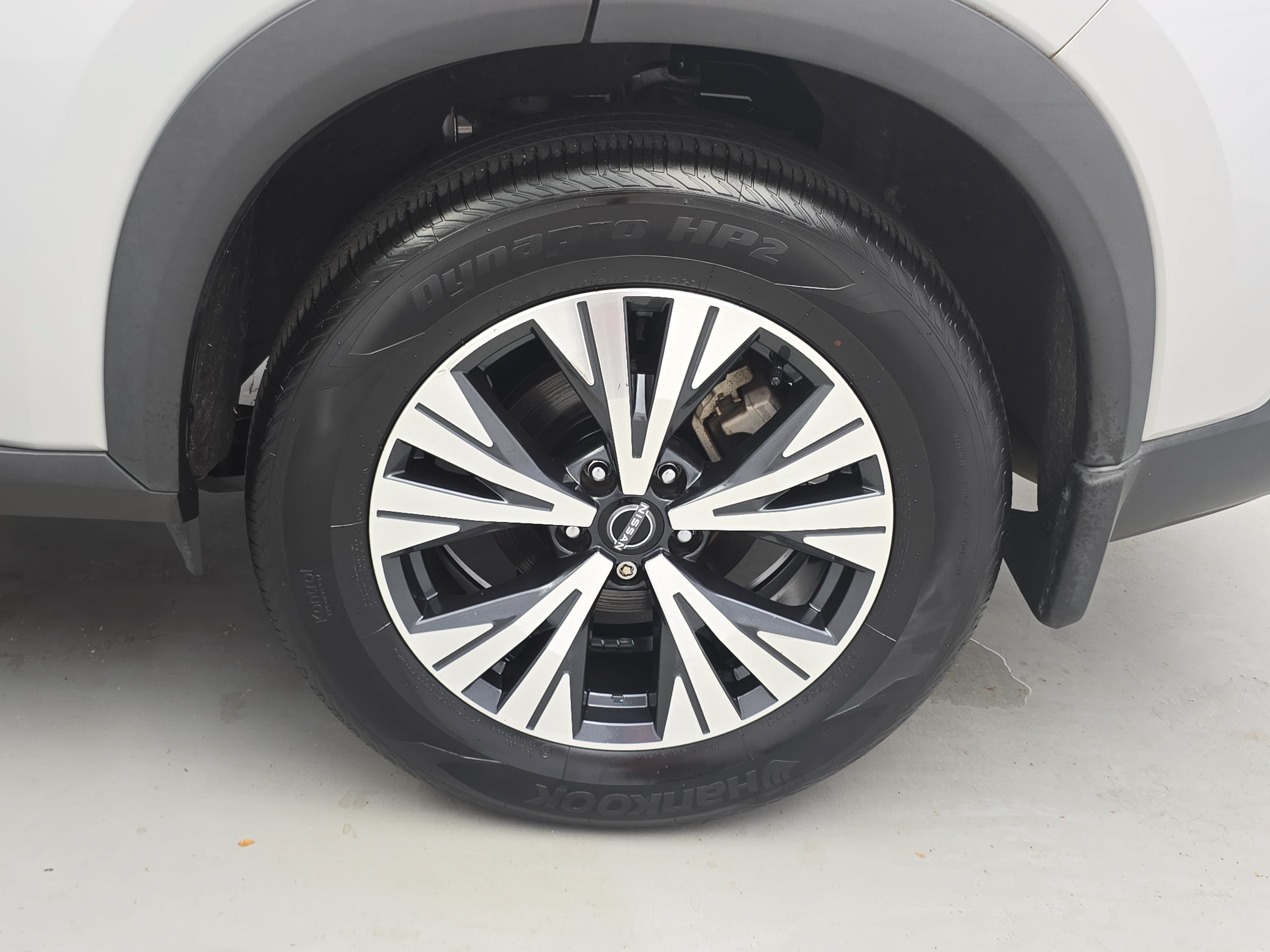 Certified 2023 Nissan Rogue SV w/ SV Premium B Package FWD image 33