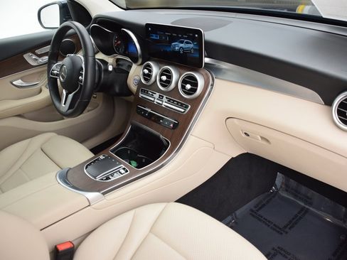 Certified 2022 Mercedes-Benz GLC 300 image 14