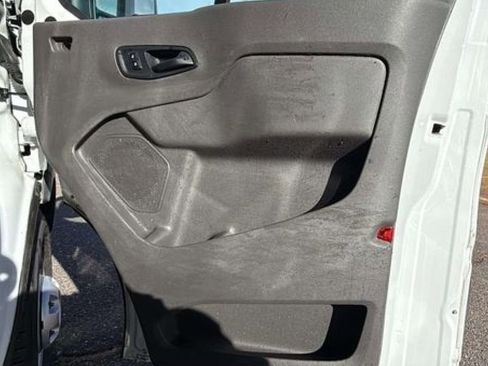 Used 2023 Ford Transit 250 Medium Roof AWD image 15