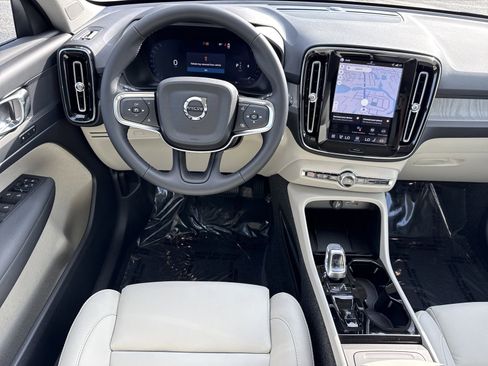 New 2026 Volvo XC40 B5 Plus w/ Protection Package Premier image 16