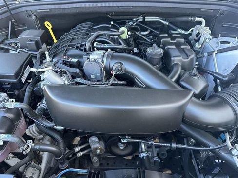Used 2023 Dodge Durango SXT RWD image 31