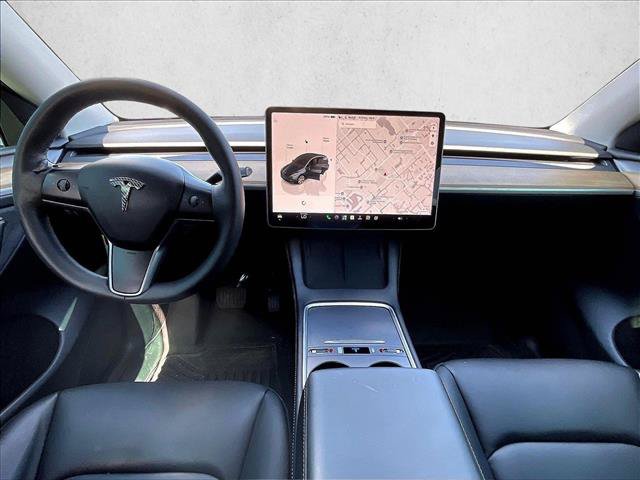 Used 2024 Tesla Model Y Long Range AWD/4WD image 12