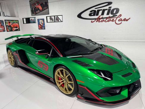 Used 2016 Lamborghini Aventador LP 700-4 image 17